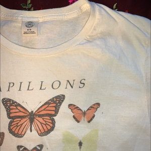 BUTTERFLY GRAPHIC TEE